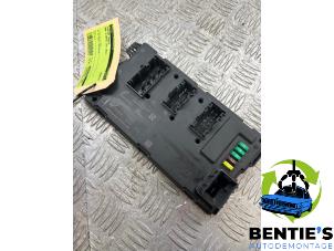 Gebruikte Module Comfort BMW 3 serie (F30) 320d 2.0 16V EfficientDynamicsEdition Prijs € 100,00 Margeregeling aangeboden door Bentie's autodemontage