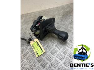 Gebruikte Selectiehendel automaat BMW X3 (E83) 3.0i xDrive 24V Prijs € 100,00 Margeregeling aangeboden door Bentie's autodemontage