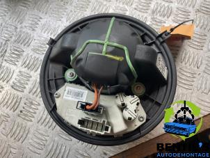 Gebruikte Kachel Ventilatiemotor BMW 1 serie (E81) 118d 16V Prijs € 39,00 Margeregeling aangeboden door Bentie's autodemontage
