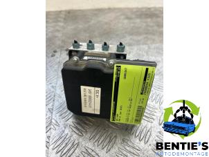 Gebruikte ABS Pomp BMW X1 (E84) sDrive 20i 2.0 16V Twin Power Turbo Prijs € 195,00 Margeregeling aangeboden door Bentie's autodemontage