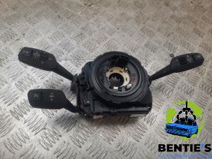 Gebruikte Combischakelaar Stuurkolom BMW 1 serie (E87/87N) 116i 2.0 16V Prijs € 100,00 Margeregeling aangeboden door Bentie's autodemontage