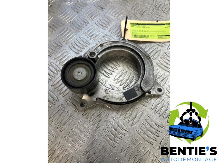 Gebruikte Spanrol Multiriem BMW 1 serie (F40) 116d 1.5 12V TwinPower Prijs € 35,00 Margeregeling aangeboden door Bentie's autodemontage