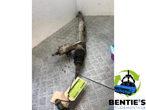 Gebruikte Stuurhuis Bekrachtigd BMW 5 serie (E39) 523i 24V Prijs € 180,00 Margeregeling aangeboden door Bentie's autodemontage