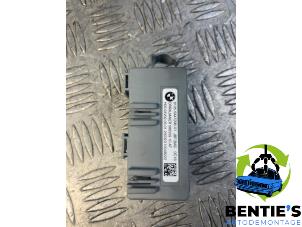 Gebruikte Stroomverdeler BMW 2 serie Active Tourer (U06) 220i Mild Hybrid 1.5 TwinPower Turbo 12V Prijs € 42,35 Inclusief btw aangeboden door Bentie's autodemontage