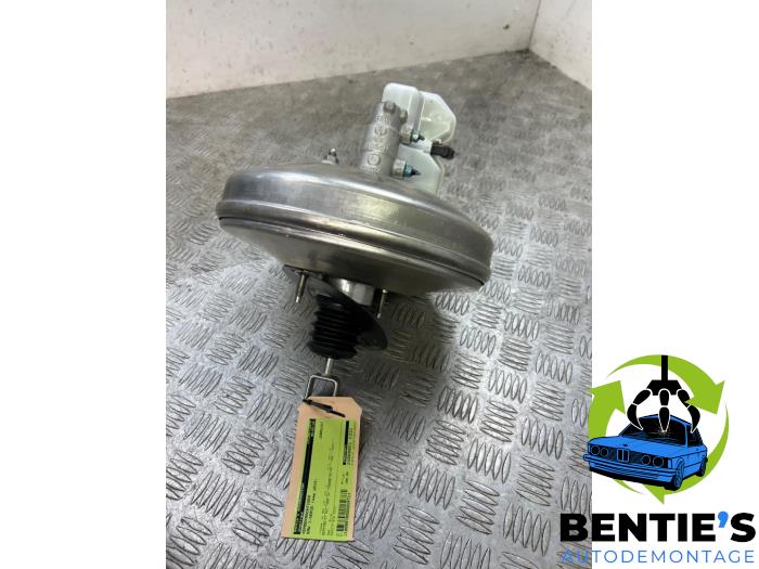 Gebruikte Rembol BMW 1 serie (F40) 116d 1.5 12V TwinPower Prijs € 100,00 Margeregeling aangeboden door Bentie's autodemontage