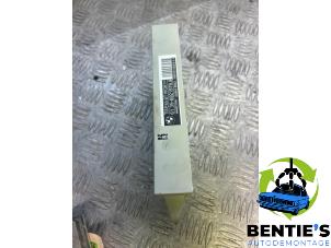 Gebruikte Module Comfort BMW 7 serie (E65/E66/E67) 745i,Li 4.4 V8 32V Prijs € 50,00 Margeregeling aangeboden door Bentie's autodemontage