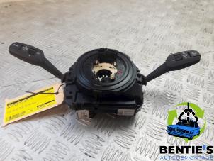 Gebruikte Licht + Raw Schakelaar BMW 1 serie (E81) 116i 2.0 16V Prijs € 50,00 Margeregeling aangeboden door Bentie's autodemontage