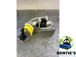 Gebruikte Airco Condensor BMW 3 serie (F30) 330e Prijs € 150,00 Margeregeling aangeboden door Bentie's autodemontage