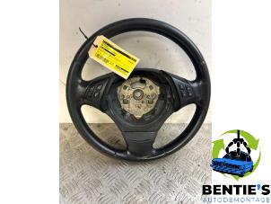 Gebruikte Stuurwiel BMW 3 serie (E90) 318i 16V Prijs € 50,00 Margeregeling aangeboden door Bentie's autodemontage