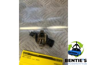 Gebruikte Regensensor BMW 3 serie (G20) 330e 2.0 TwinPower Turbo 16V Prijs € 36,30 Inclusief btw aangeboden door Bentie's autodemontage