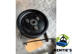 Gebruikte Pomp Servo BMW 5 serie (E60) 530i 24V Prijs € 100,00 Margeregeling aangeboden door Bentie's autodemontage