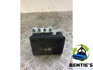 Gebruikte ABS Pomp BMW 2 serie Active Tourer (F45) 218d 2.0 TwinPower Turbo 16V Prijs € 300,00 Margeregeling aangeboden door Bentie's autodemontage