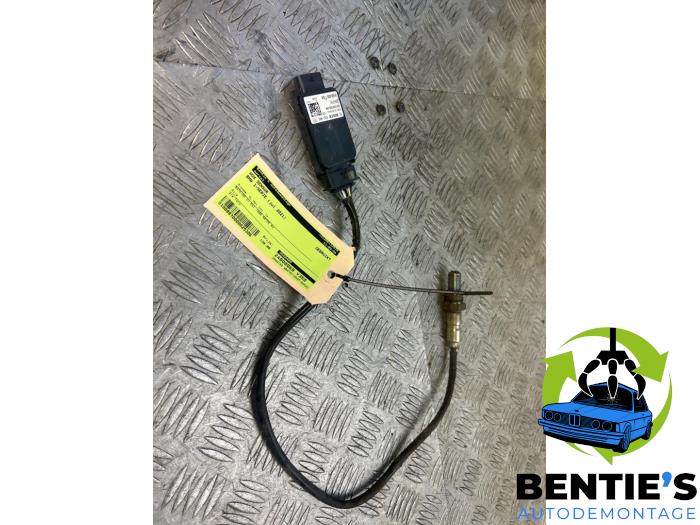 Nox sensor van een BMW 1 serie (F40) 116d 1.5 12V TwinPower 2021