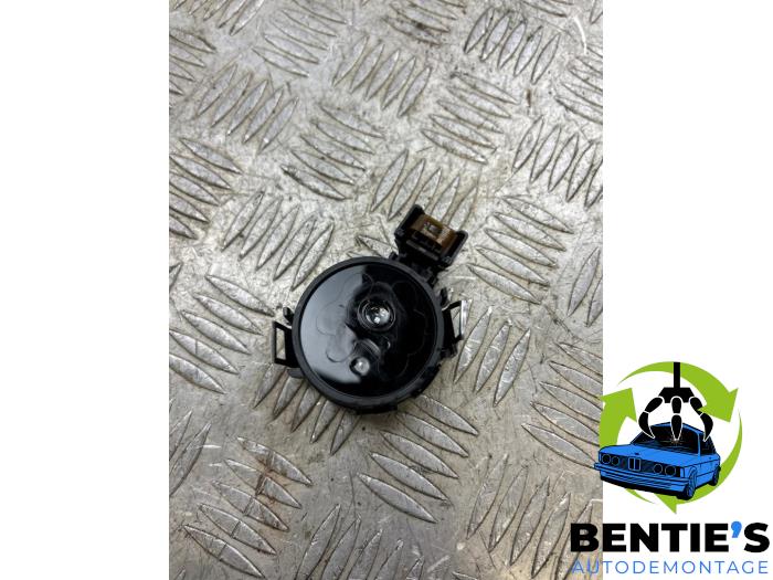 Gebruikte Regensensor BMW 5 serie Touring (F11) 528i 24V Prijs € 75,00 Margeregeling aangeboden door Bentie's autodemontage
