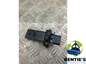 Gebruikte Luchtmassameter BMW 7 serie (E65/E66/E67) 750i,Li 4.8 32V Prijs € 69,00 Margeregeling aangeboden door Bentie's autodemontage