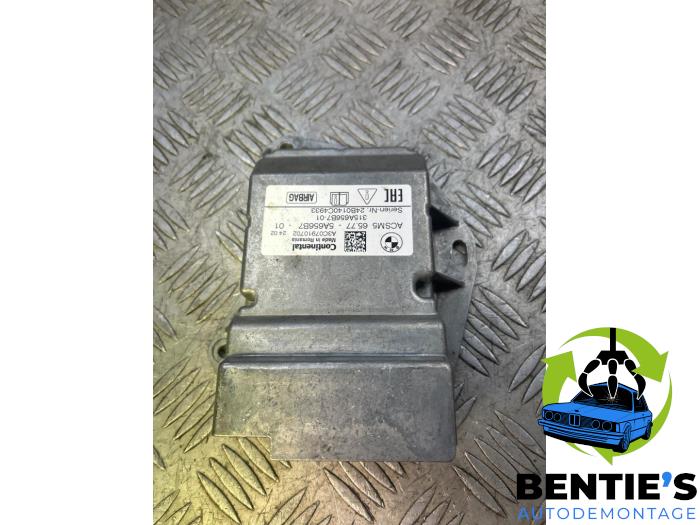 Airbag Module van een BMW 1 serie (F40) 118d 2.0 16V 2024