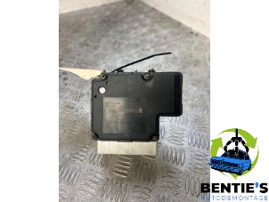 Gebruikte ABS Pomp BMW 3 serie (E46/4) 318i Prijs € 50,00 Margeregeling aangeboden door Bentie's autodemontage