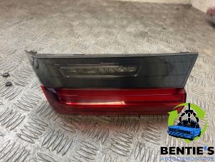 Gebruikte Achterlicht rechts BMW 3 serie (G20) 316d 2.0 TwinPower Turbo 16V Hybrid Drive Prijs € 100,00 Margeregeling aangeboden door Bentie's autodemontage