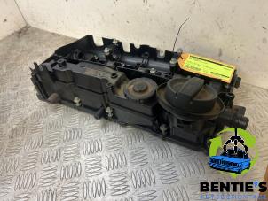 Gebruikte Kleppendeksel BMW 1 serie (F20) 116d 1.6 16V Efficient Dynamics Prijs € 100,00 Margeregeling aangeboden door Bentie's autodemontage