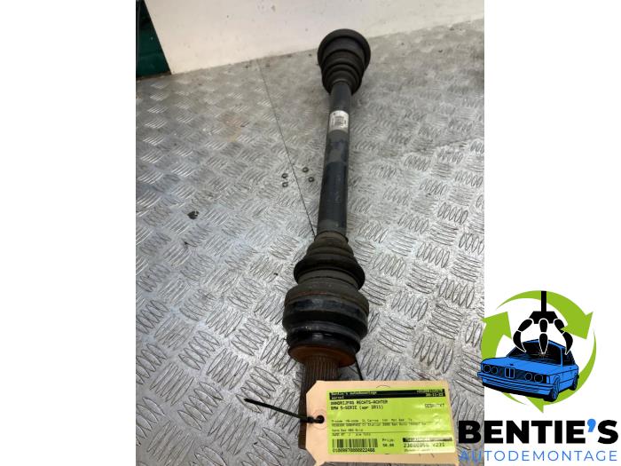 Gebruikte Aandrijfas rechts-achter BMW 5 serie Touring (F11) 528i 24V Prijs € 50,00 Margeregeling aangeboden door Bentie's autodemontage
