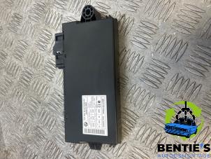 Gebruikte Module Bodycontrol BMW 1 serie (E88) 118i 16V Prijs € 35,00 Margeregeling aangeboden door Bentie's autodemontage