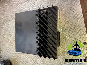 Gebruikte Radio condensator BMW 3 serie (E93) 335i 24V Prijs € 150,00 Margeregeling aangeboden door Bentie's autodemontage