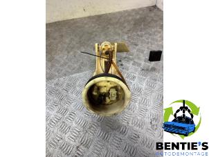 Gebruikte Benzinepomp BMW X5 (E53) 4.4 V8 32V Prijs € 75,00 Margeregeling aangeboden door Bentie's autodemontage