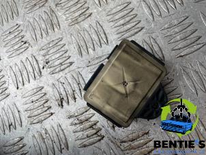 Gebruikte Gloeirelais BMW 3 serie (E90) 320d 16V Corporate Lease Prijs € 25,00 Margeregeling aangeboden door Bentie's autodemontage