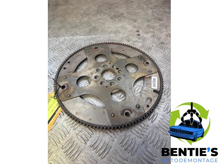 Gebruikte Starterkrans BMW 1 serie (F40) 116d 1.5 12V TwinPower Prijs € 60,00 Margeregeling aangeboden door Bentie's autodemontage