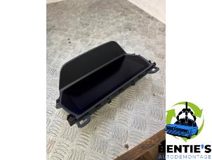 Gebruikte Kilometerteller KM BMW 1 serie (F40) 120i 2.0 TwinPower 16V Prijs € 525,00 Margeregeling aangeboden door Bentie's autodemontage