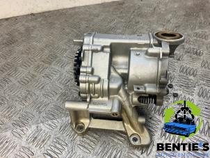 Gebruikte Oliepomp BMW 1 serie (F40) 120i 2.0 TwinPower 16V Prijs € 400,00 Margeregeling aangeboden door Bentie's autodemontage