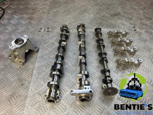 Gebruikte Nokkenas set BMW 1 serie (F40) 120i 2.0 TwinPower 16V Prijs € 350,00 Margeregeling aangeboden door Bentie's autodemontage