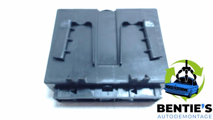 Computer Koeling van een BMW 1 serie (F20) 120d 2.0 16V 2011