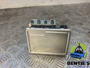 Gebruikte ABS Pomp BMW 1 serie (F40) 120i 2.0 TwinPower 16V Prijs € 375,00 Margeregeling aangeboden door Bentie's autodemontage