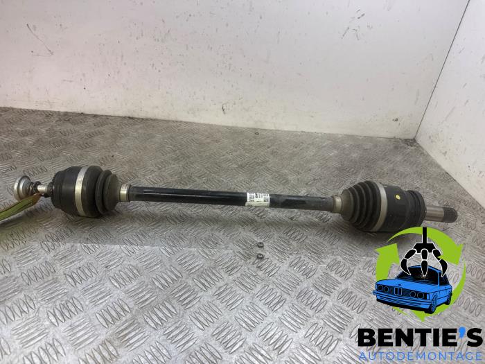 Gebruikte Steekas links-achter BMW X1 (U11) xDrive 25e 1.5 TwinPower Turbo 12V Prijs € 250,00 Margeregeling aangeboden door Bentie's autodemontage