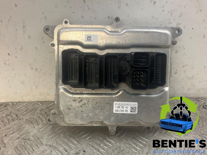 Computer Motormanagement van een BMW 1 serie (F20) 114i 1.6 16V 2012