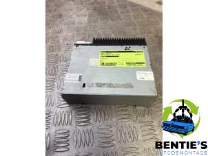 Gebruikte Radio module BMW 5 serie Touring (E39) 530i 24V Prijs € 125,00 Margeregeling aangeboden door Bentie's autodemontage