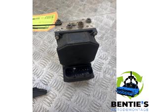 Gebruikte ABS Pomp BMW 5 serie Touring (E39) 530i 24V Prijs € 150,00 Margeregeling aangeboden door Bentie's autodemontage