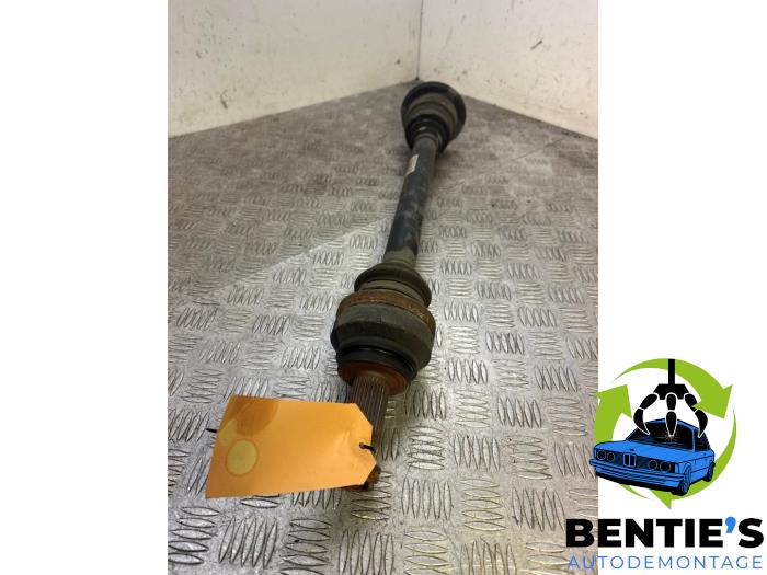 Gebruikte Steekas links-achter BMW 7 serie (F01/02/03/04) 750i,Li,LiS V8 32V Prijs € 100,00 Margeregeling aangeboden door Bentie's autodemontage