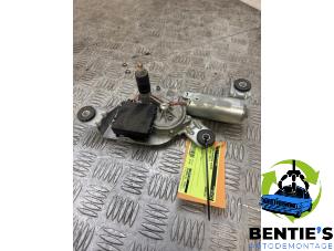 Gebruikte Ruitenwissermotor achter BMW X3 (E83) 2.0 16V Prijs € 52,50 Margeregeling aangeboden door Bentie's autodemontage