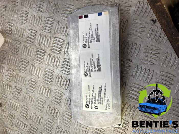Gebruikte Bluetooth module BMW 7 serie (F01/02/03/04) 750i,Li,LiS V8 32V Prijs € 50,00 Margeregeling aangeboden door Bentie's autodemontage