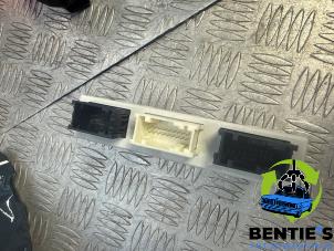 Gebruikte PDC Module BMW 3 serie Touring (E91) 318d 16V Prijs € 100,00 Margeregeling aangeboden door Bentie's autodemontage