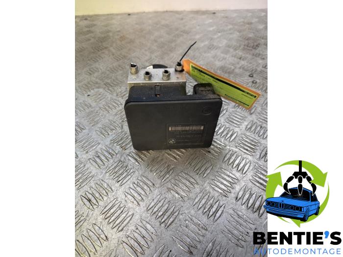 Gebruikte ABS Pomp BMW 1 serie (E81) 116i 1.6 16V Prijs € 60,00 Margeregeling aangeboden door Bentie's autodemontage