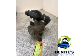 Waterpomp van een BMW 1 serie (E87/87N) 116i 1.6 16V 2009