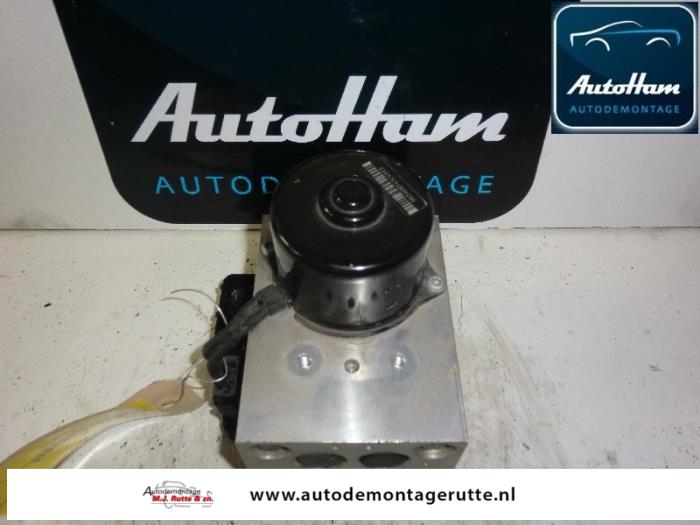 Gebruikte ABS Pomp Volkswagen Golf IV (1J1) 2.3 V5 GTI Prijs op aanvraag aangeboden door Autonet Test (Alexander)