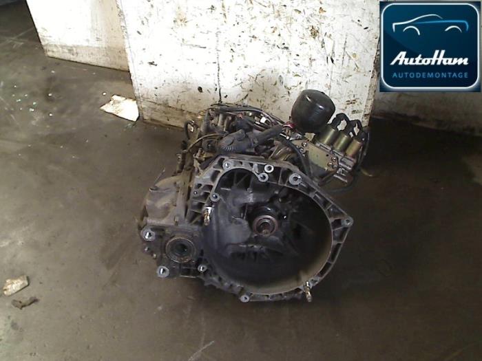 Gebruikte Versnellingsbak Fiat Stilo (192A/B) 2.4 20V Abarth 3-Drs. Prijs op aanvraag aangeboden door Autonet Test (Alexander)