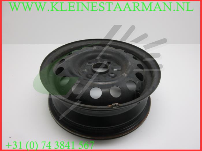 Gebruikte Motorrubber Volkswagen Passat Variant (3B6) 1.9 TDI 100 Prijs € 25,00 Margeregeling aangeboden door Autonet Test (Alexander)
