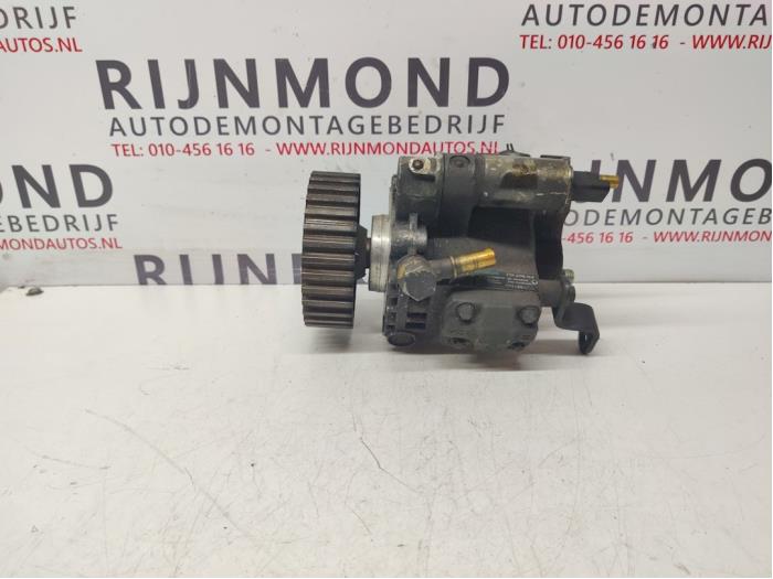 Gebruikte Dieselpomp Ford Fusion 1.4 TDCi Prijs € 125,00 Margeregeling aangeboden door Autodemontage Rijnmond BV