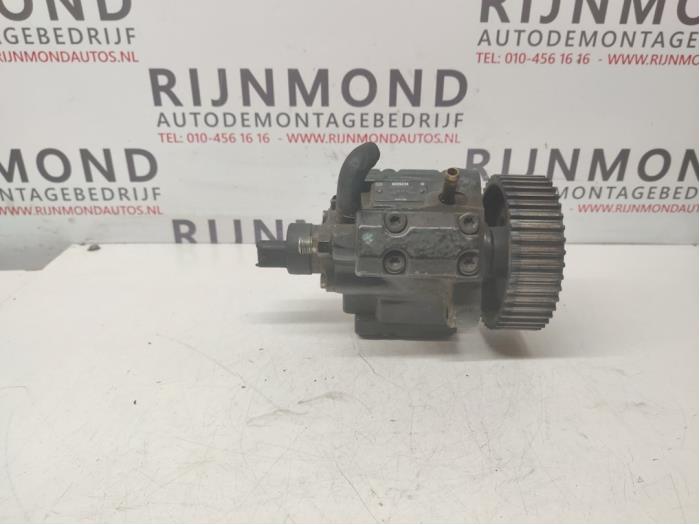 Gebruikte Dieselpomp Alfa Romeo 156 Sportwagon (932) 1.9 JTD Prijs € 125,00 Margeregeling aangeboden door Autodemontage Rijnmond BV