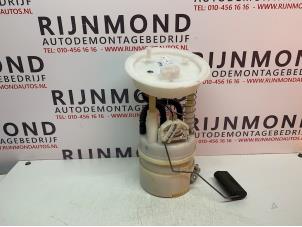 Gebruikte Benzinepomp Mini Countryman (R60) 1.6 16V Cooper S Prijs € 75,00 Margeregeling aangeboden door Autodemontage Rijnmond BV
